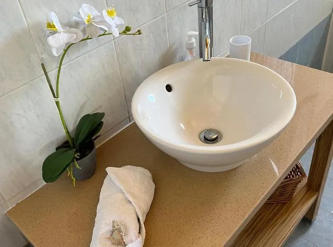 Elves Studios& Apartment's 公寓式酒店 斯达林