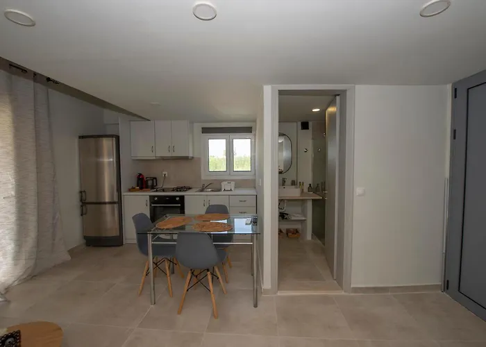 Elves Studios& Apartment's 公寓式酒店 斯达林