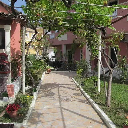 Elves Studios& Apartment's