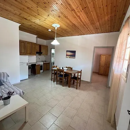 Elves Studios& Apartment's Aparthotel 2*
