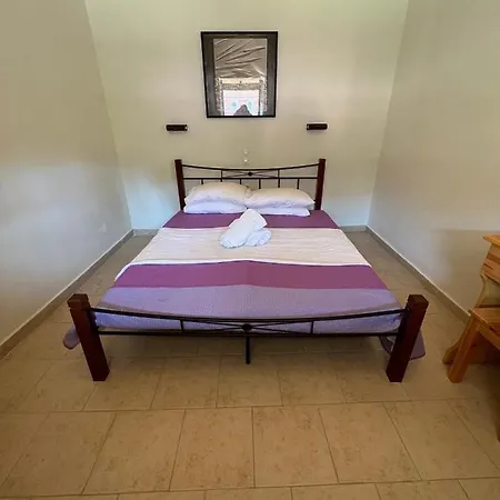 Elves Studios& Apartment's Sidárion