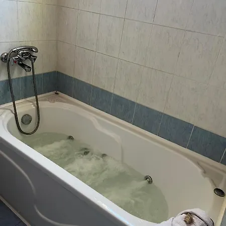 Lägenhetshotell Elves Studios& Apartment's Sidárion