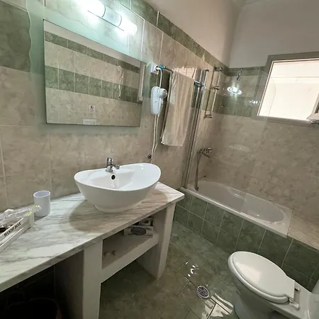 Elves Studios& Apartment's 2*
