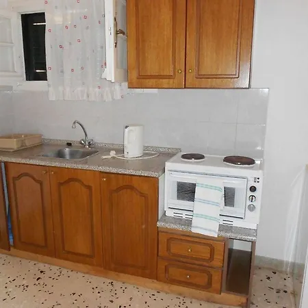 Elves Studios& Apartment's Aparthotel 3*