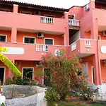 Appart hôtel Elves Studios& Apartment's 3*