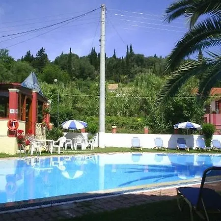 Elves Studios& Apartment's Ξενοδοχείο με διαμερίσματα