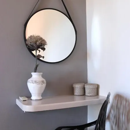 Elves Studios& Apartment's